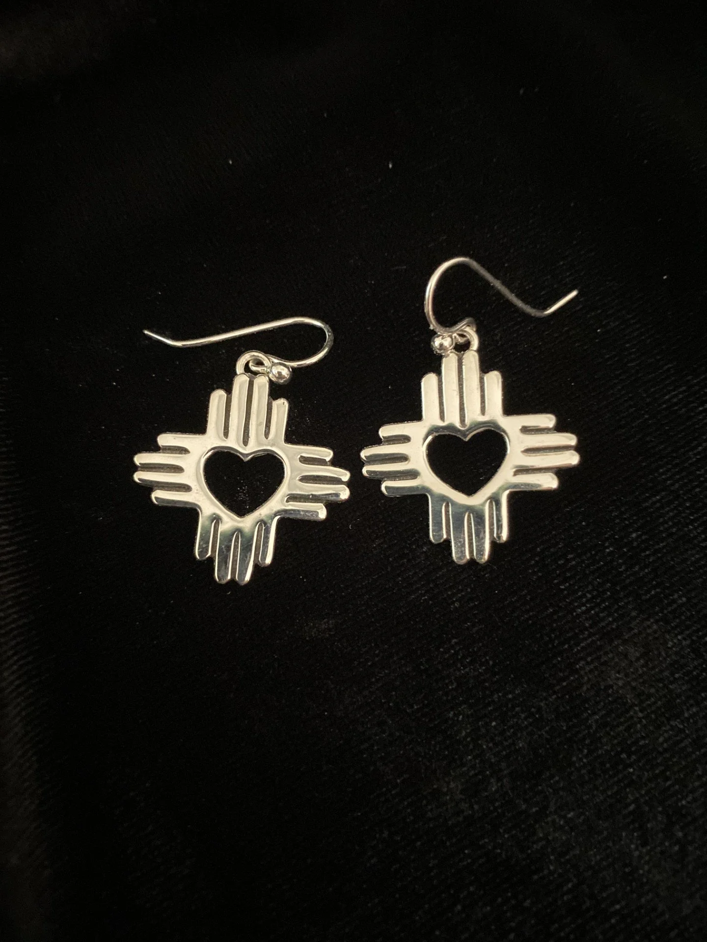 Zia Heart Earrings — Bowlin Travel Centers, Inc.